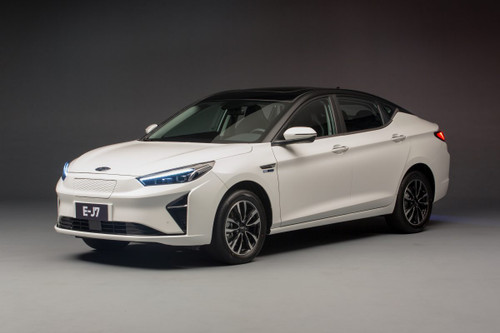 کفپوش چرمی جک J7Ev ( برقی)